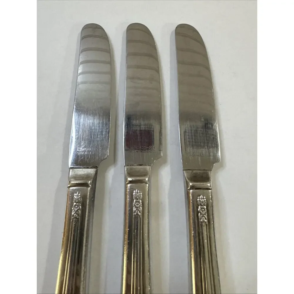 Wm. Rogers & Son grille knives